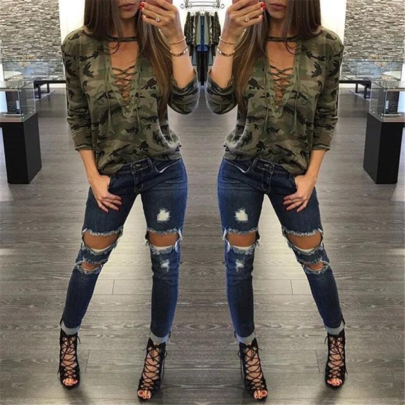 Women's Camouflage V-Neck Hooded Sweatshirt with Long Sleeves - Shoply